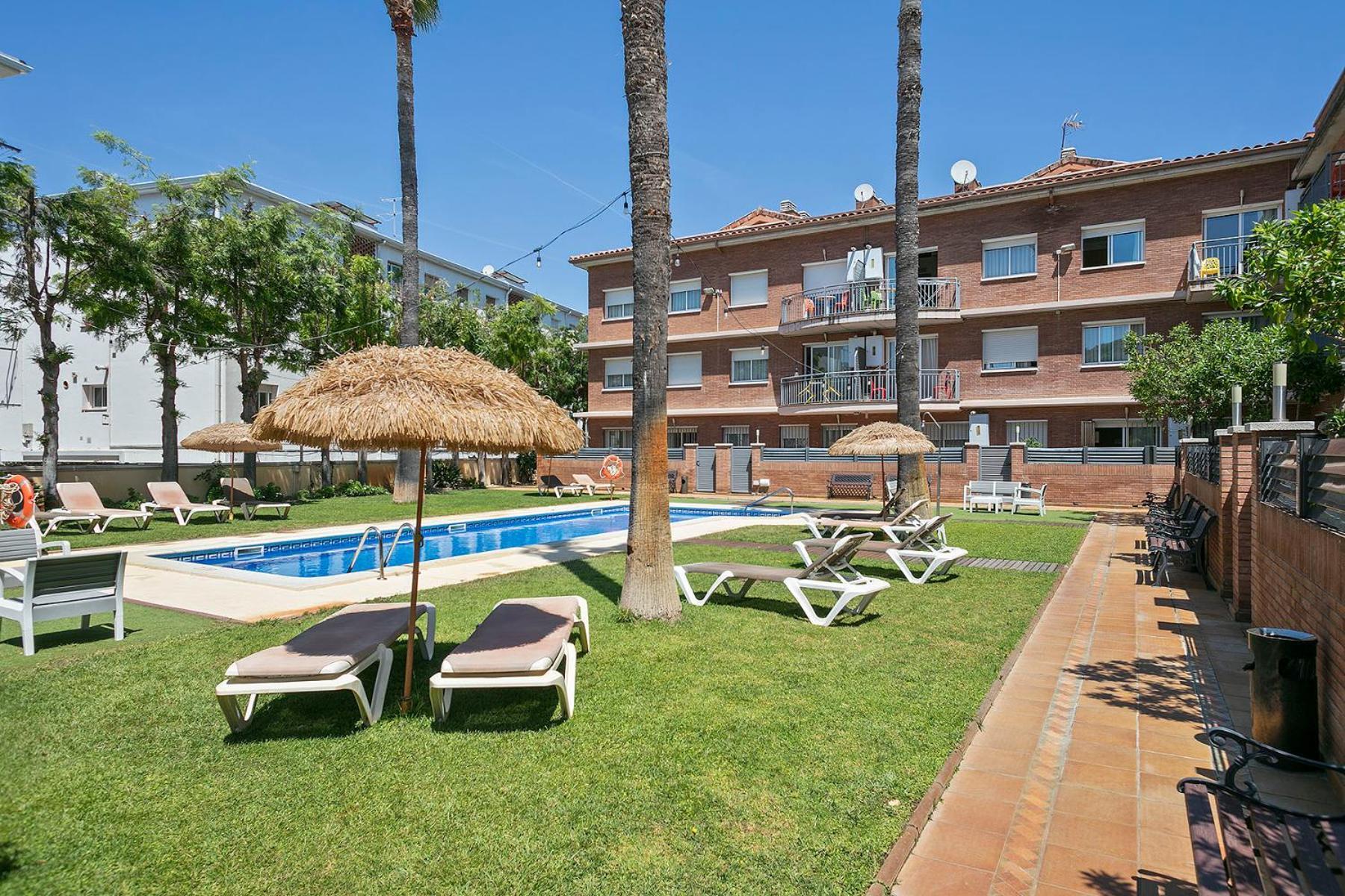 Velor Apartamentos Turísticos Castelldefels Exterior foto