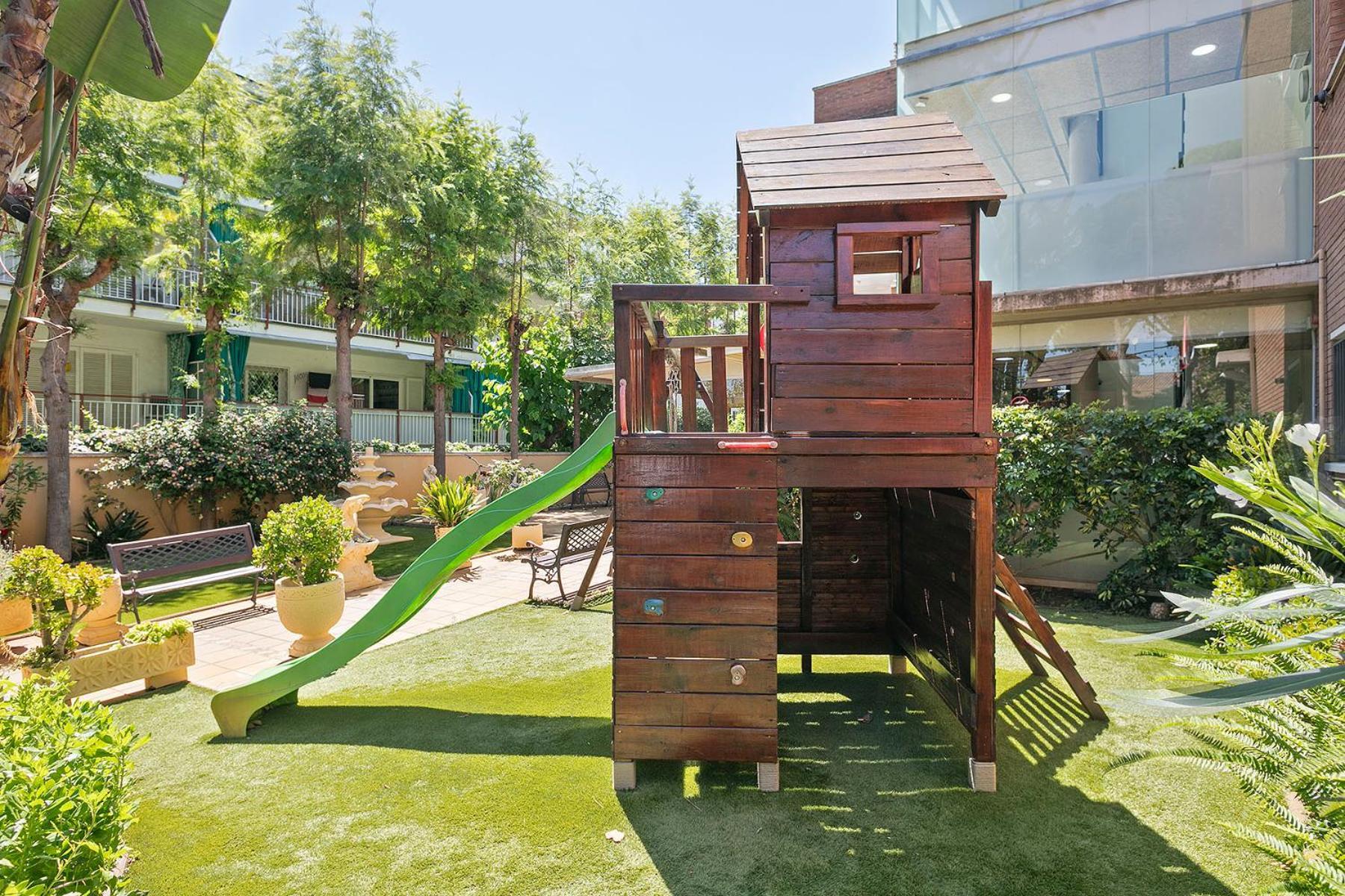 Velor Apartamentos Turísticos Castelldefels Exterior foto