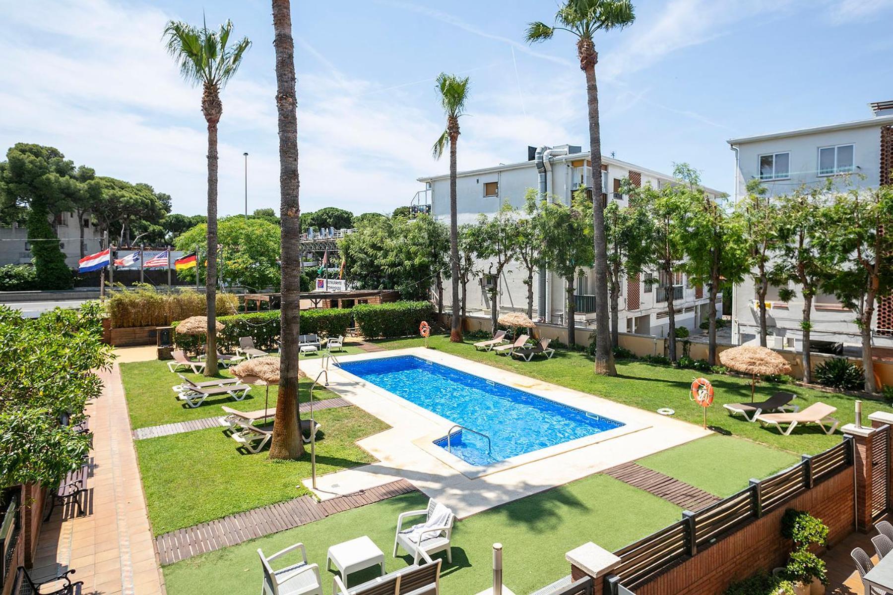 Velor Apartamentos Turísticos Castelldefels Exterior foto